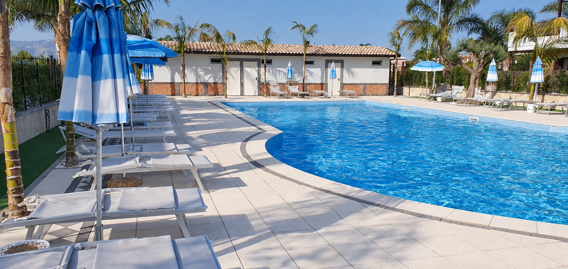 Mascali (CT) - Piscina